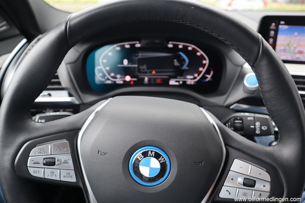 Bild 6 på BMW iX3