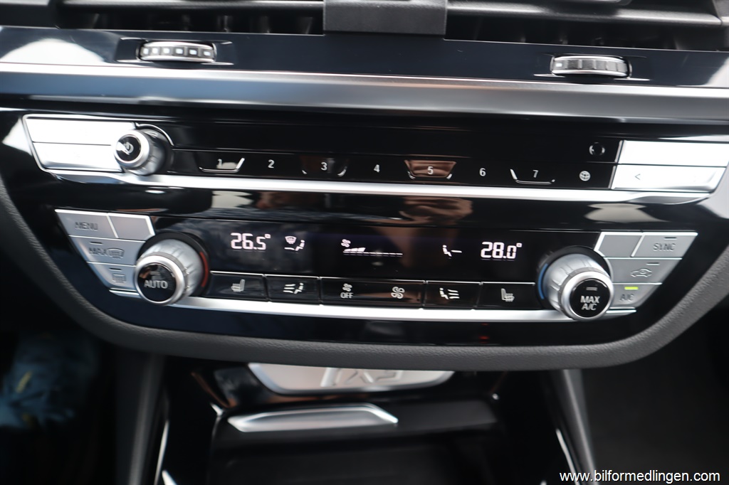 Bild 8 på BMW iX3