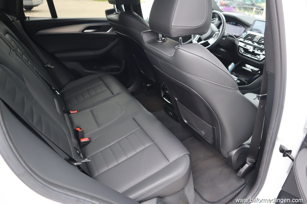 Bild 22 på BMW iX3