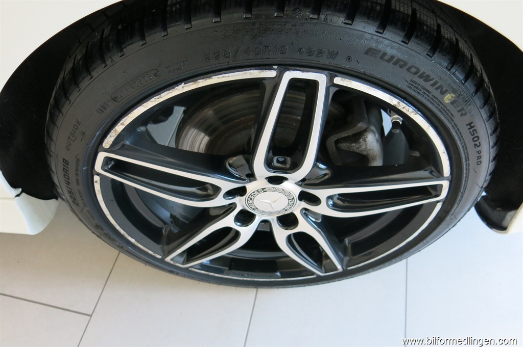 Bild 16 på Mercedes-Benz CLA