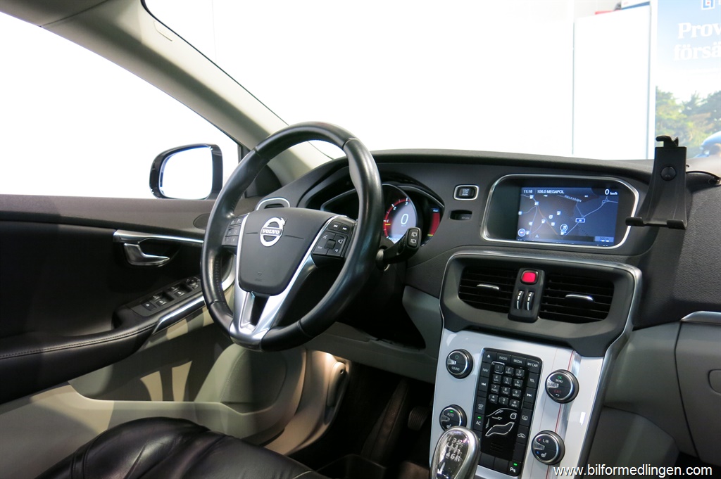 Bild 9 på Volvo V40
