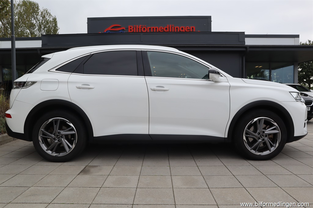 Bild 1 på DS 7 Crossback)