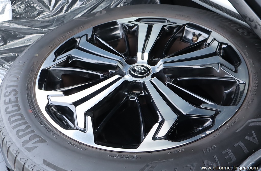 Bild 18 på Toyota RAV4