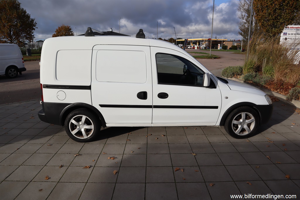 Bild 1 på Opel Combo)