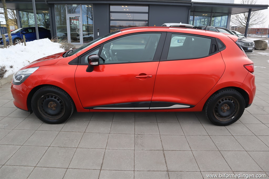 Bild 1 på Renault Clio)