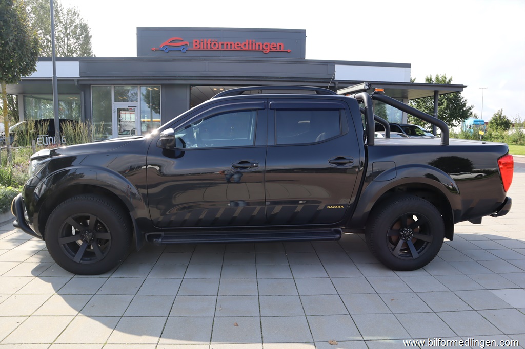 Bild 1 på Nissan Navara)