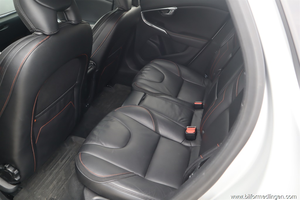Bild 9 på Volvo V40