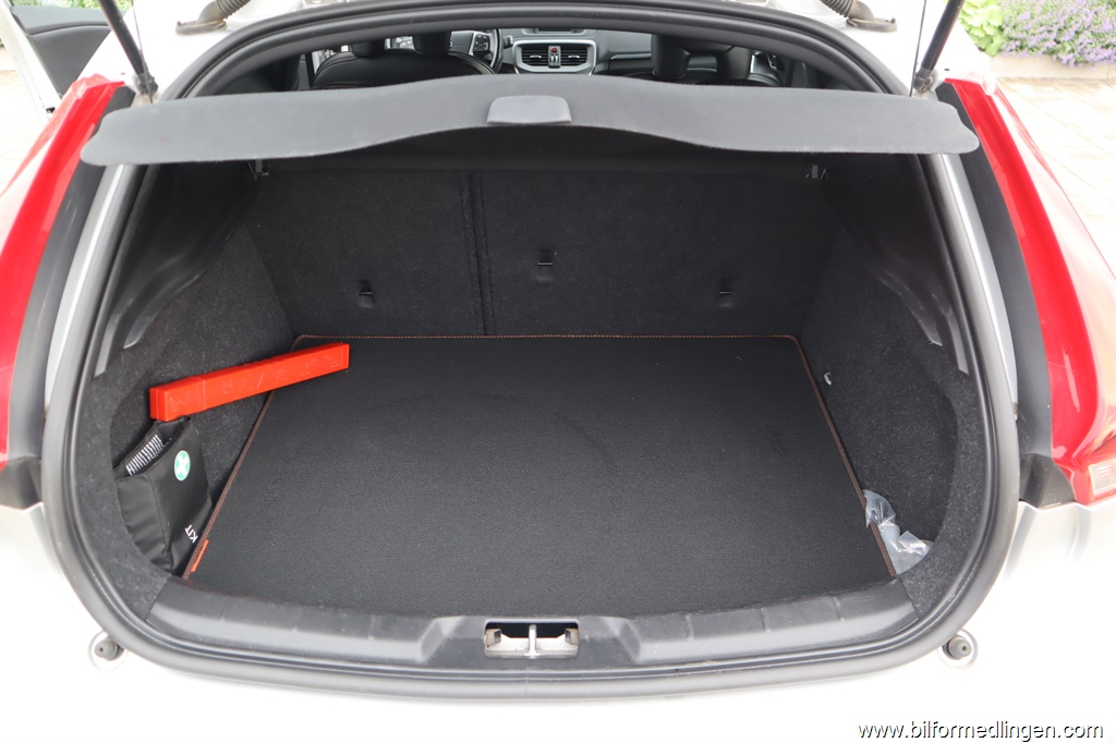 Bild 14 på Volvo V40