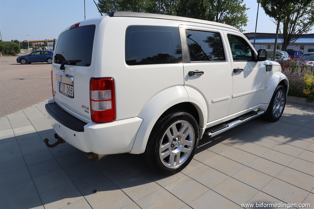 Bild 3 på Dodge Nitro