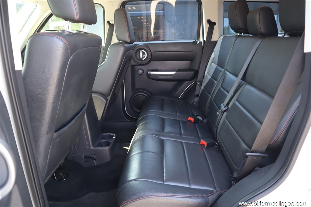 Bild 5 på Dodge Nitro