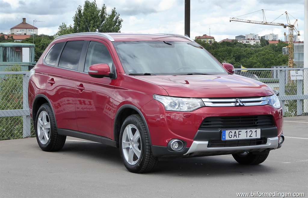 Bild 1 på Mitsubishi Outlander