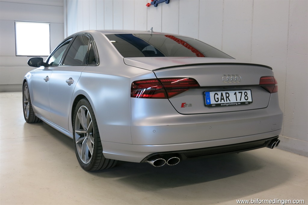 Bild 3 på Audi S8