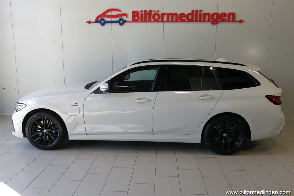 Bild 1 på BMW 330)