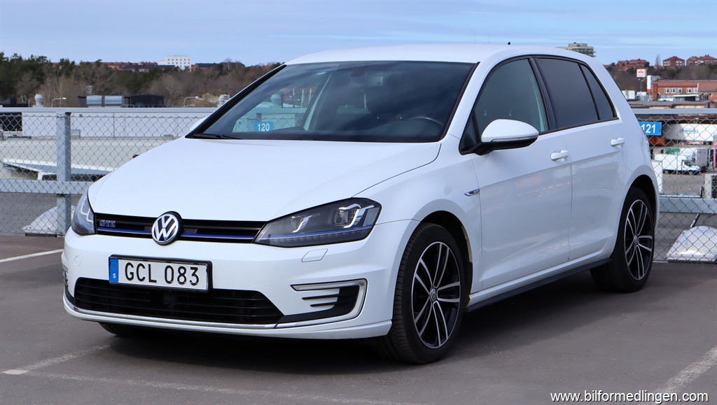 Bild 1 på Volkswagen Golf)