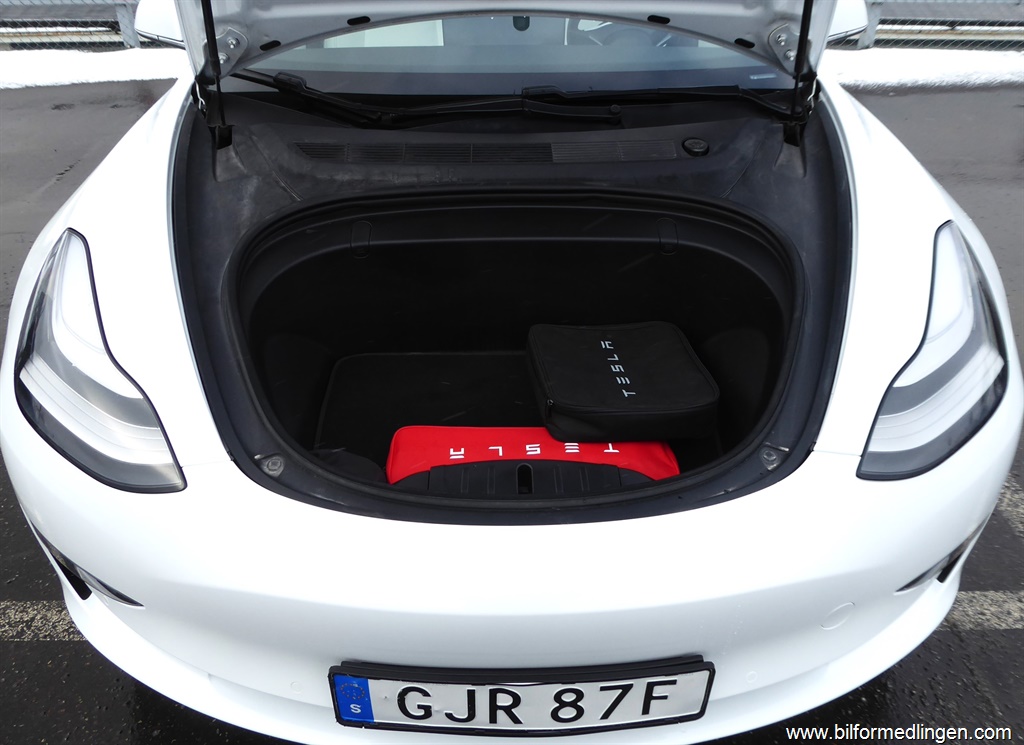 Bild 12 på Tesla Model 3