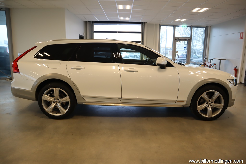 Bild 7 på Volvo V90