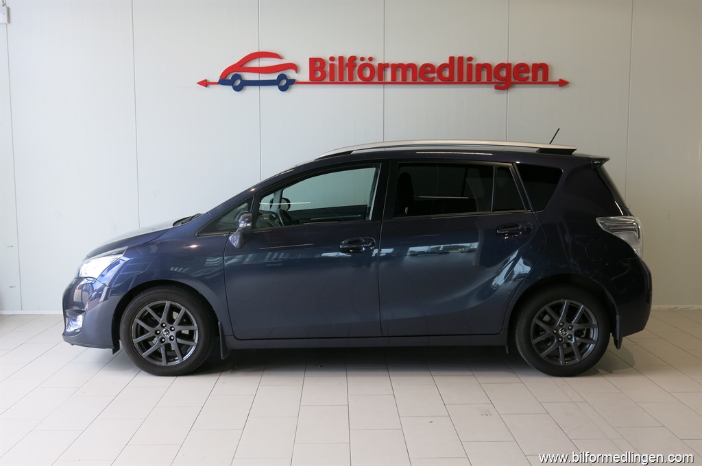 Bild 1 på Toyota Verso)