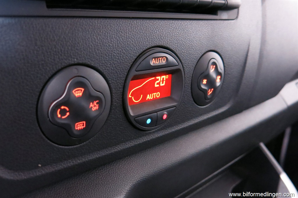 Bild 11 på Nissan NV400