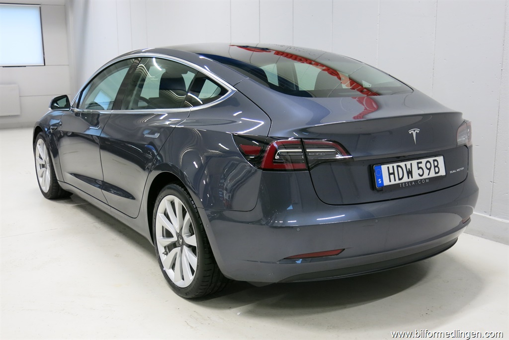 Bild 3 på Tesla Model 3