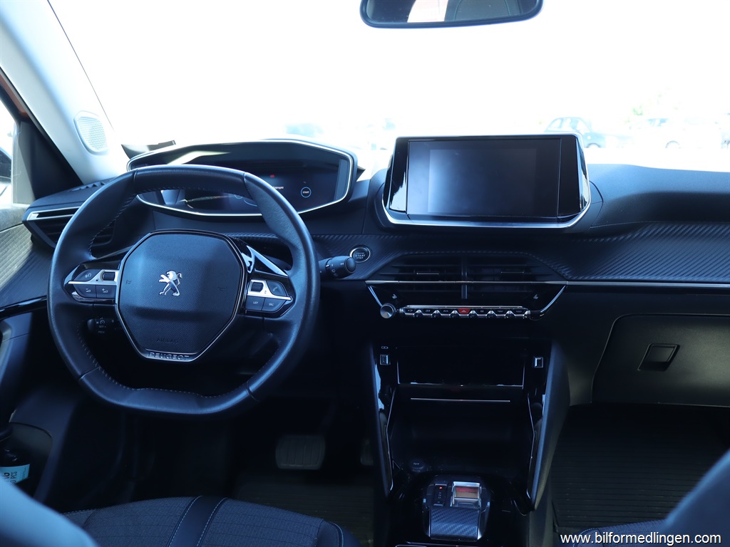 Bild 6 på Peugeot 2008