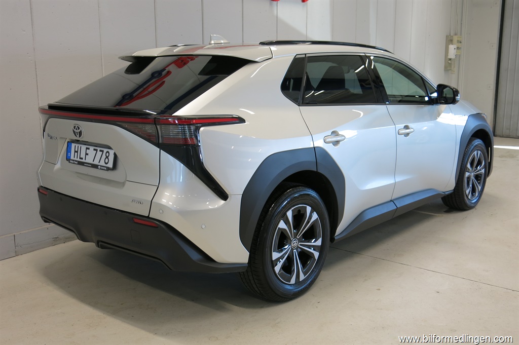 Bild 6 på Toyota bZ4X