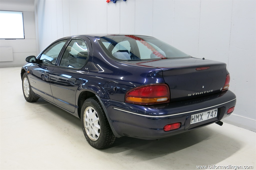 Bild 3 på Chrysler Stratus