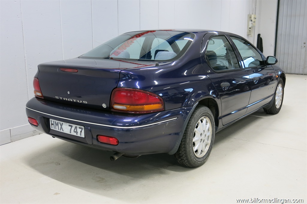 Bild 14 på Chrysler Stratus