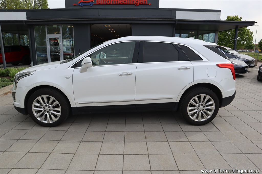 Bild 1 på Cadillac XT5)