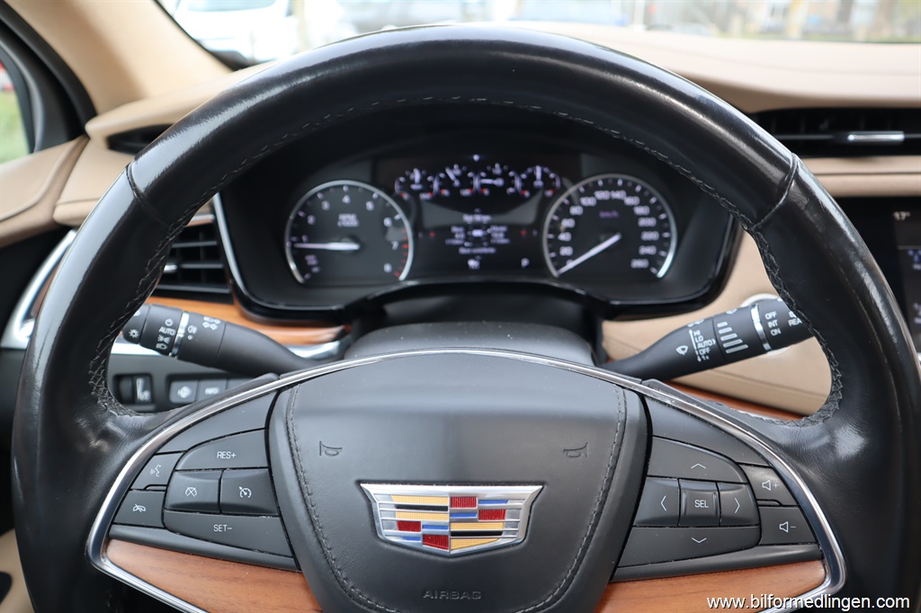 Bild 10 på Cadillac XT5