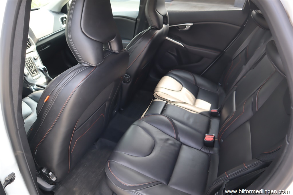 Bild 10 på Volvo V40