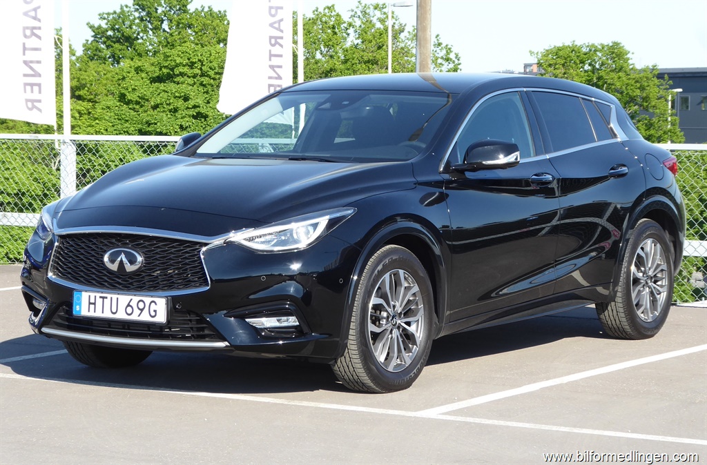 Bild 13 på Infiniti Q30