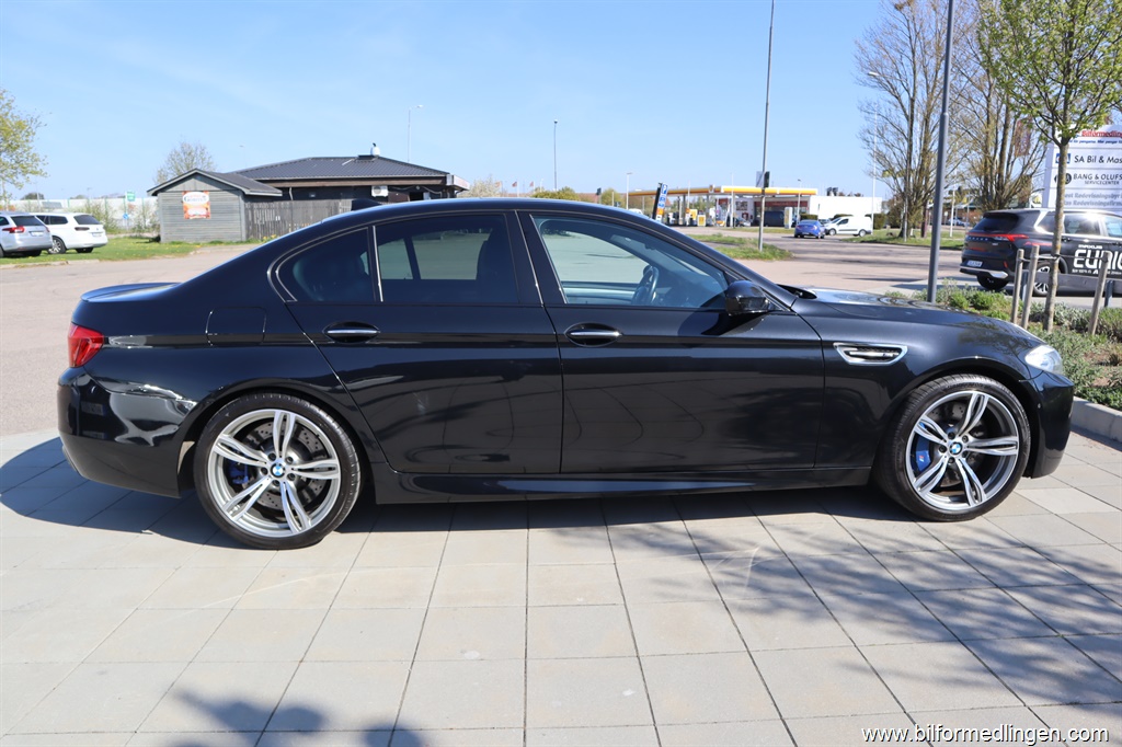 Bild 1 på BMW M5)