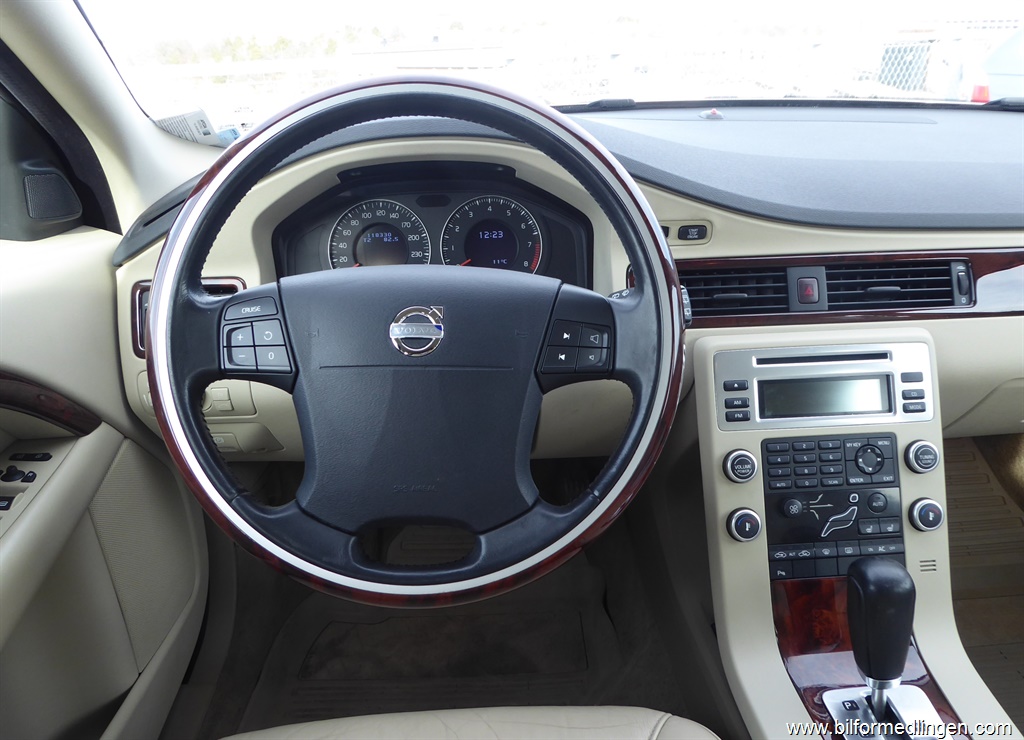 Bild 6 på Volvo V70