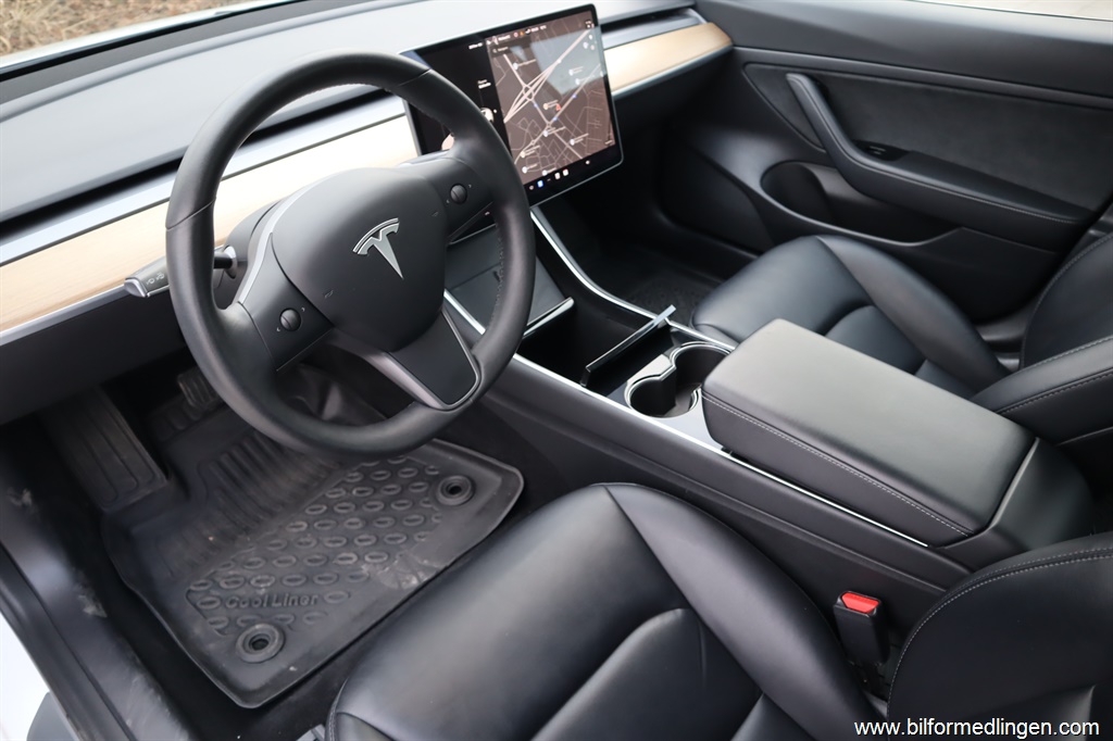 Bild 7 på Tesla Model 3