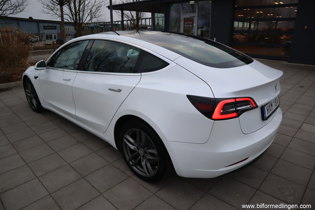 Bild 15 på Tesla Model 3