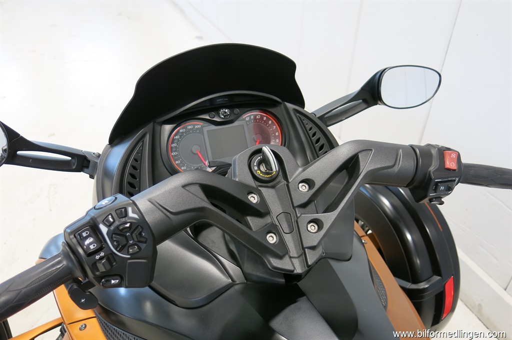 Bild 2 på Can-Am Spyder Bild 2 på Can-Am Spyder