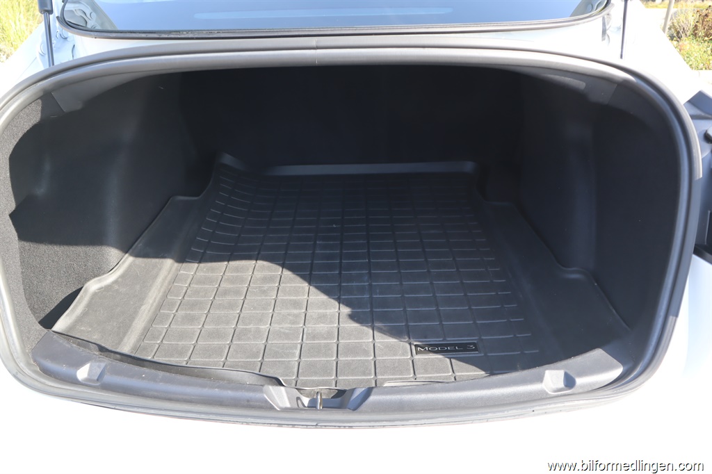 Bild 11 på Tesla Model 3