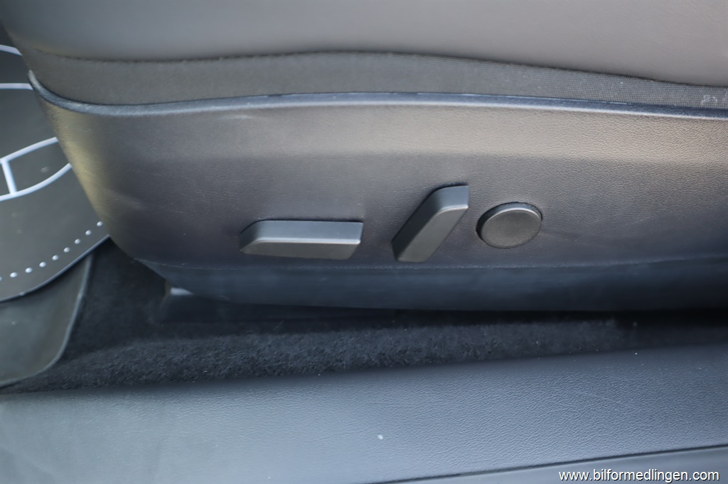 Bild 12 på Tesla Model 3