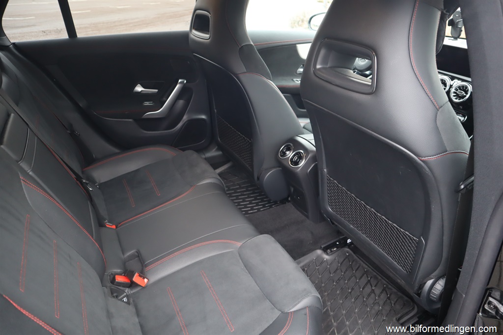 Bild 14 på Mercedes-Benz CLA