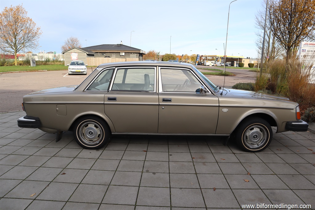 Bild 6 på Volvo 264