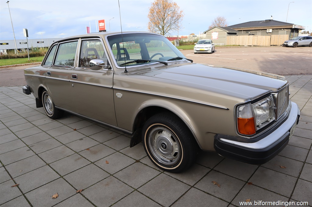 Bild 7 på Volvo 264