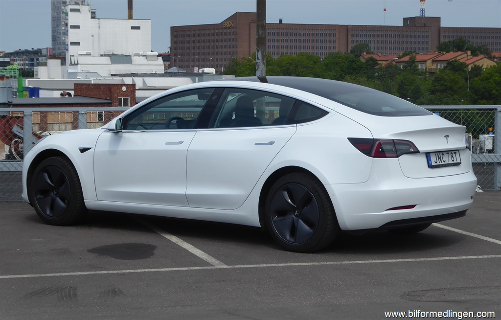 Bild 16 på Tesla Model 3