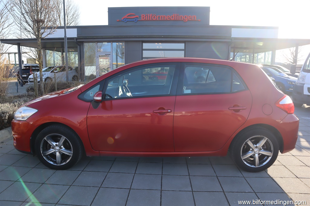 Bild 1 på Toyota Auris