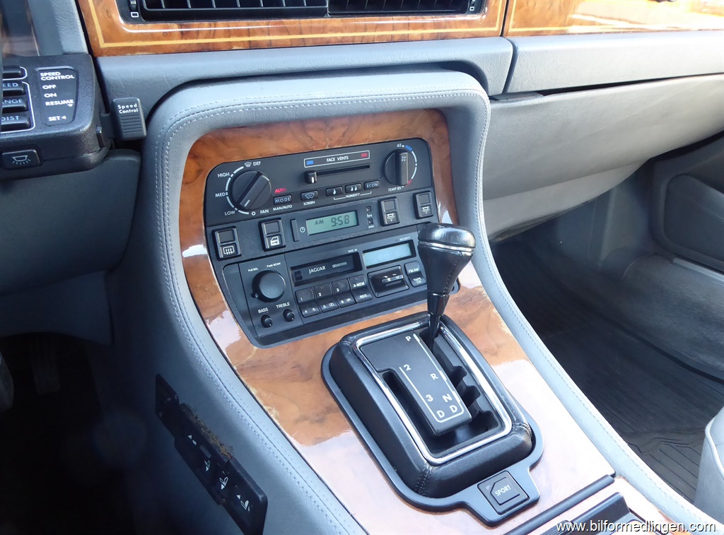 Bild 9 på Jaguar XJ