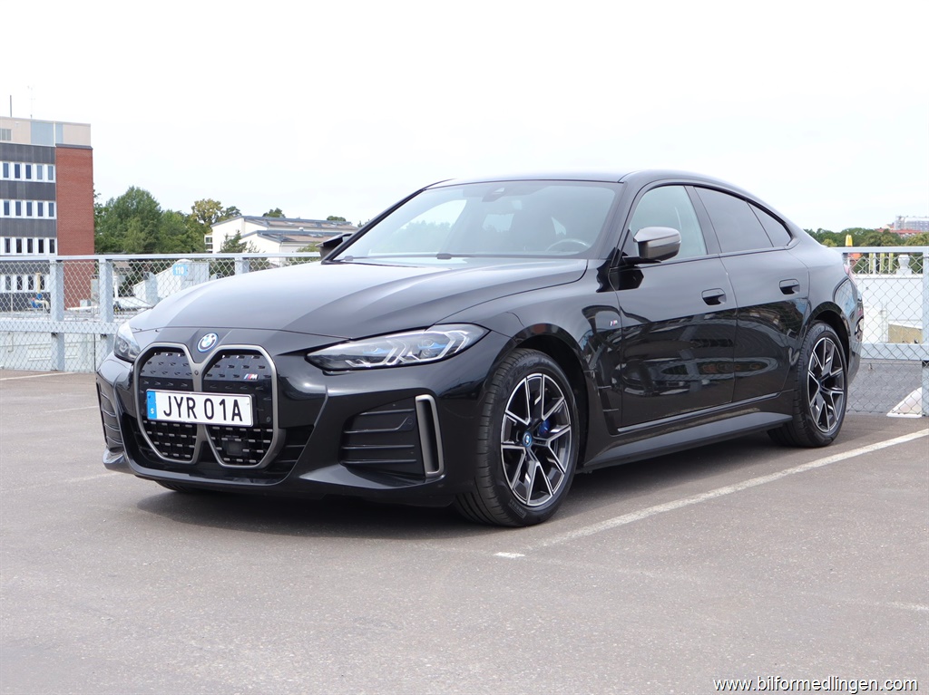 Bild 1 på BMW i4)