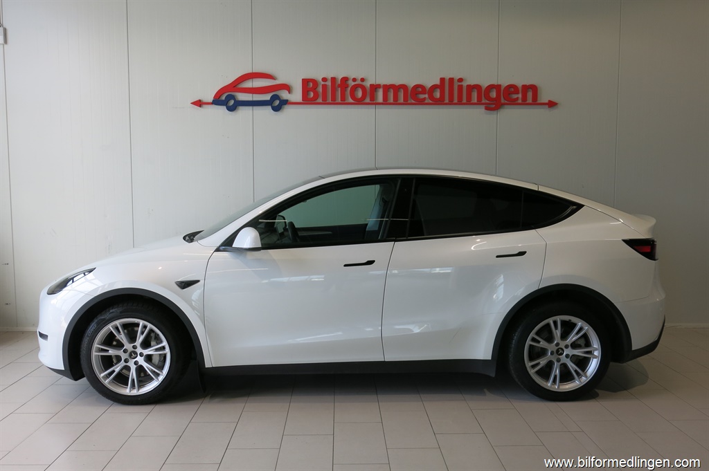 Tesla Model Y Long Range AWD, 514hp, 2023