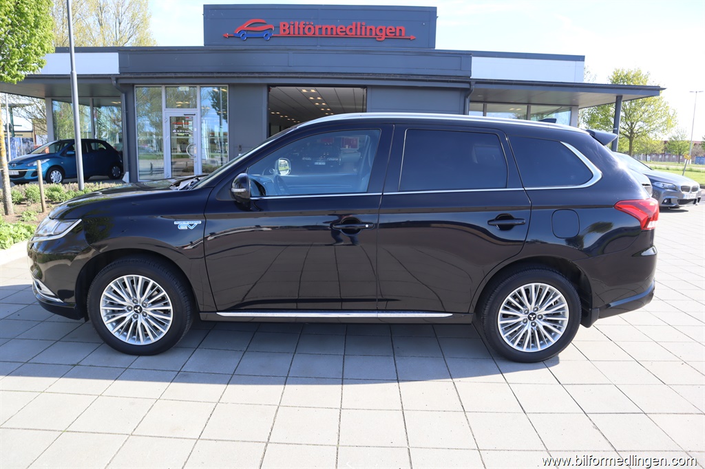 Bild 1 på Mitsubishi Outlander)