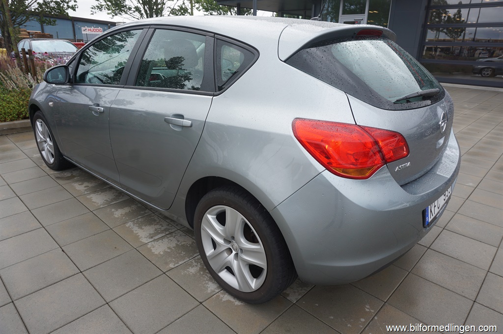 Bild 10 på Opel Astra