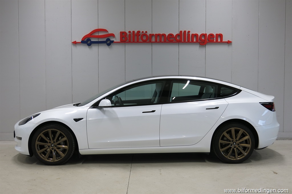 Bild 1 på Tesla Model 3