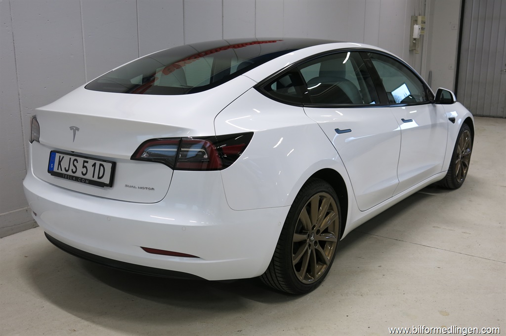 Bild 6 på Tesla Model 3